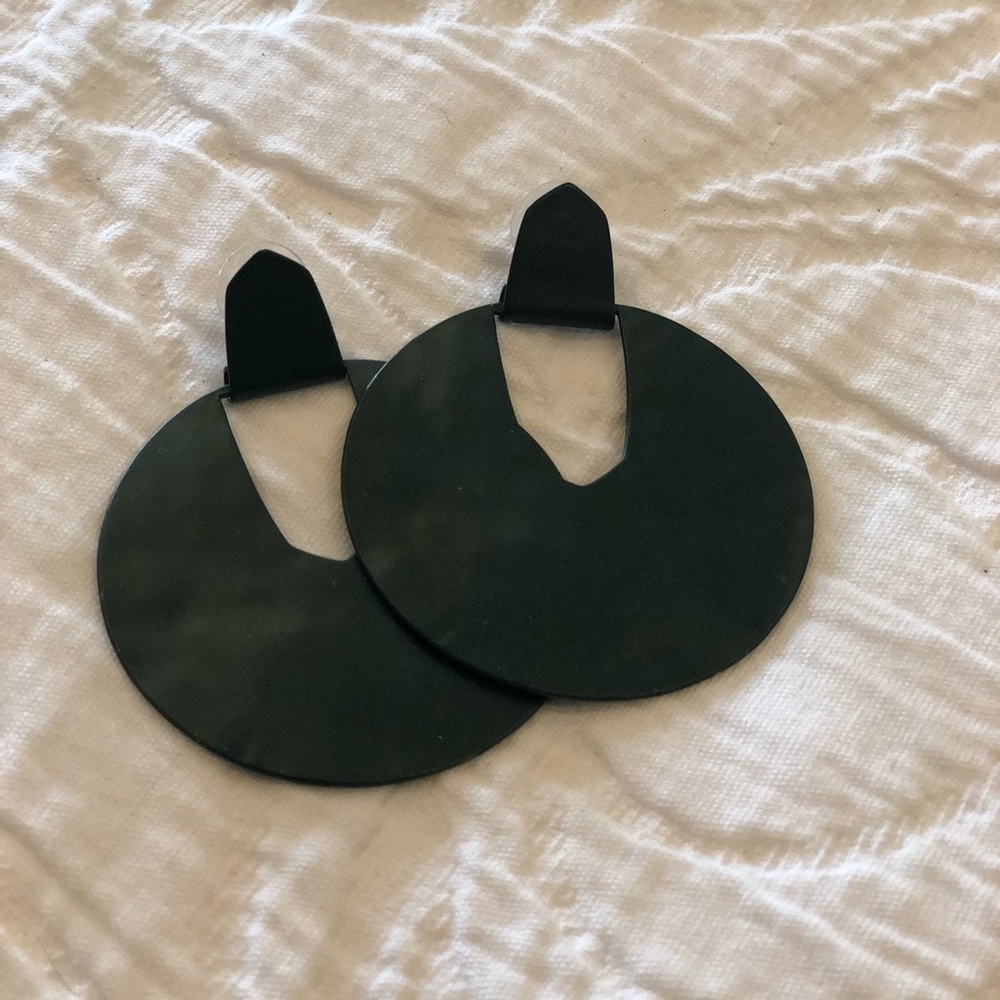 Kendra scott dark green statement earrings